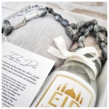Load image into Gallery viewer, Zamzam, prayer mat &amp; tasbih gift set
